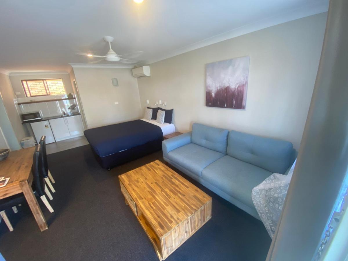 Woongarra Motel North Haven Buitenkant foto